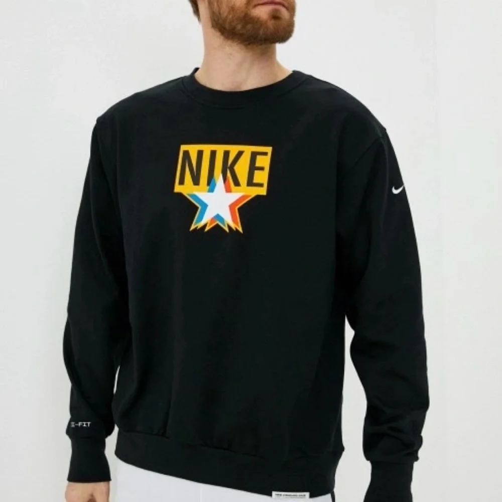Nike Men's Black Crewneck Sweater with Star Design